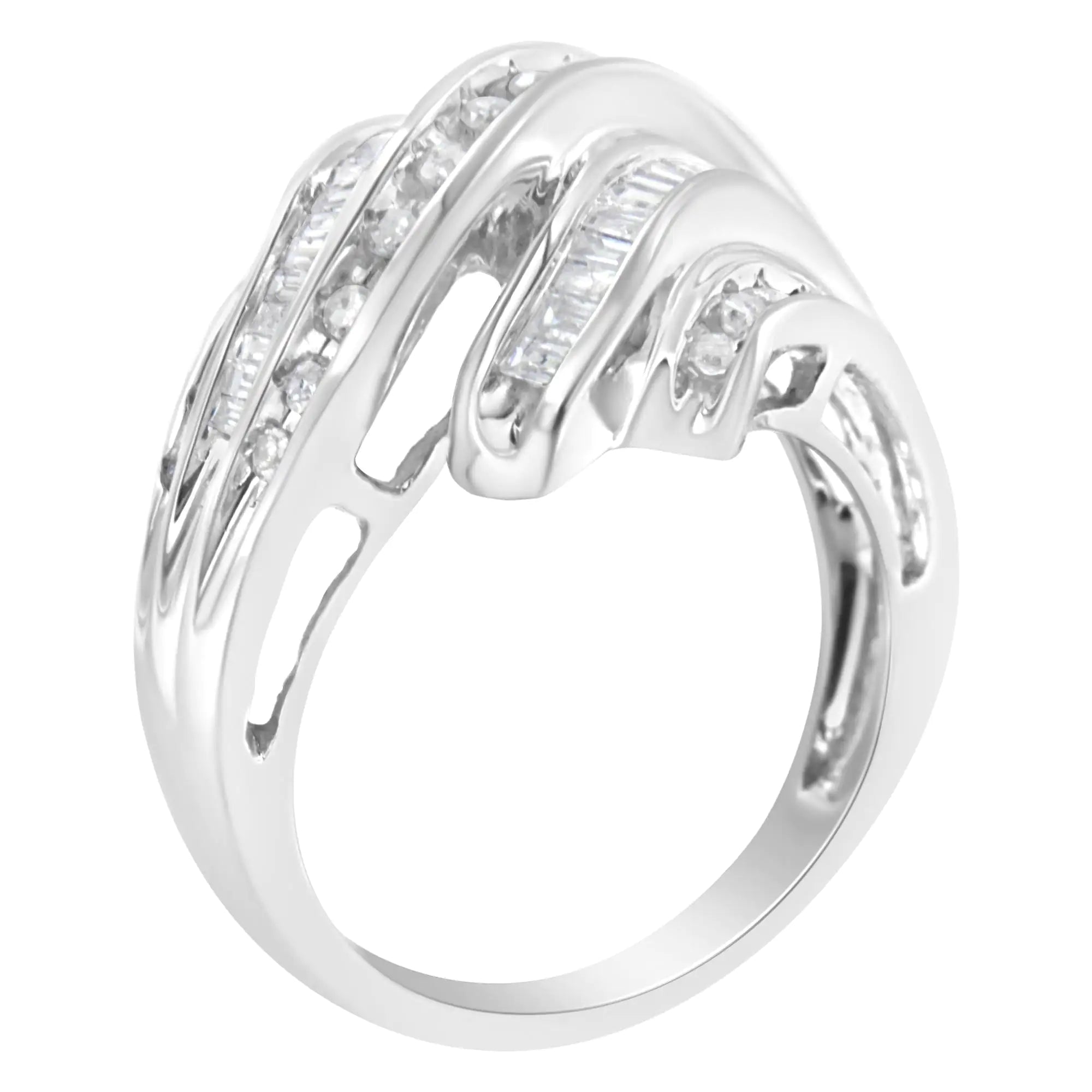 10K White Gold Round and Baguette Cut Diamond Channel Ring (3/4 Cttw, H-I Color, SI2-I1 Clarity)