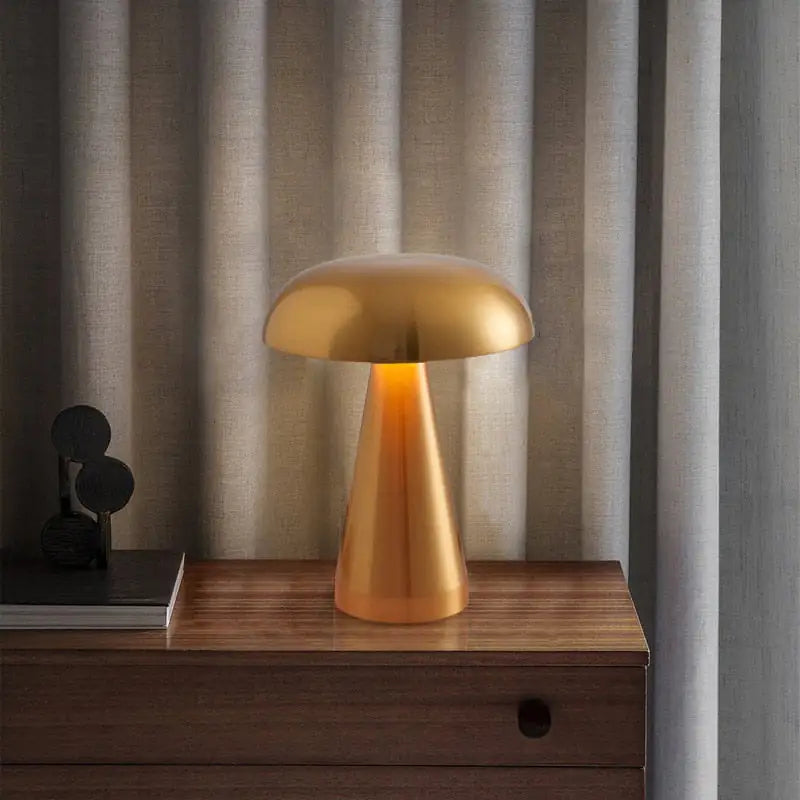 Stella Rechargeable Table Lamp