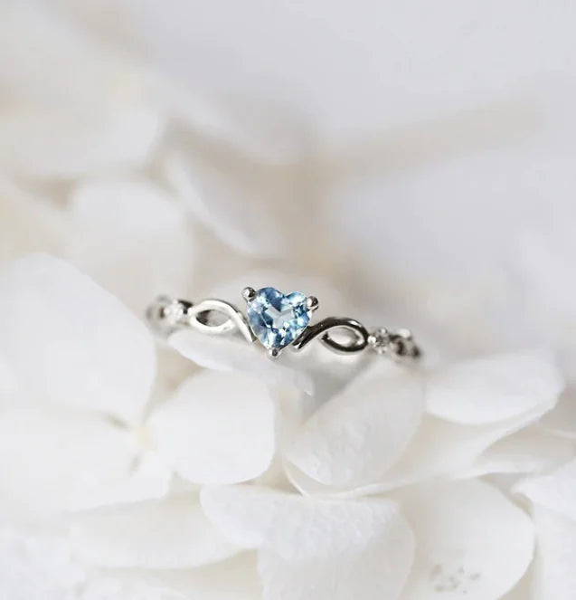 Simple Heart Ring