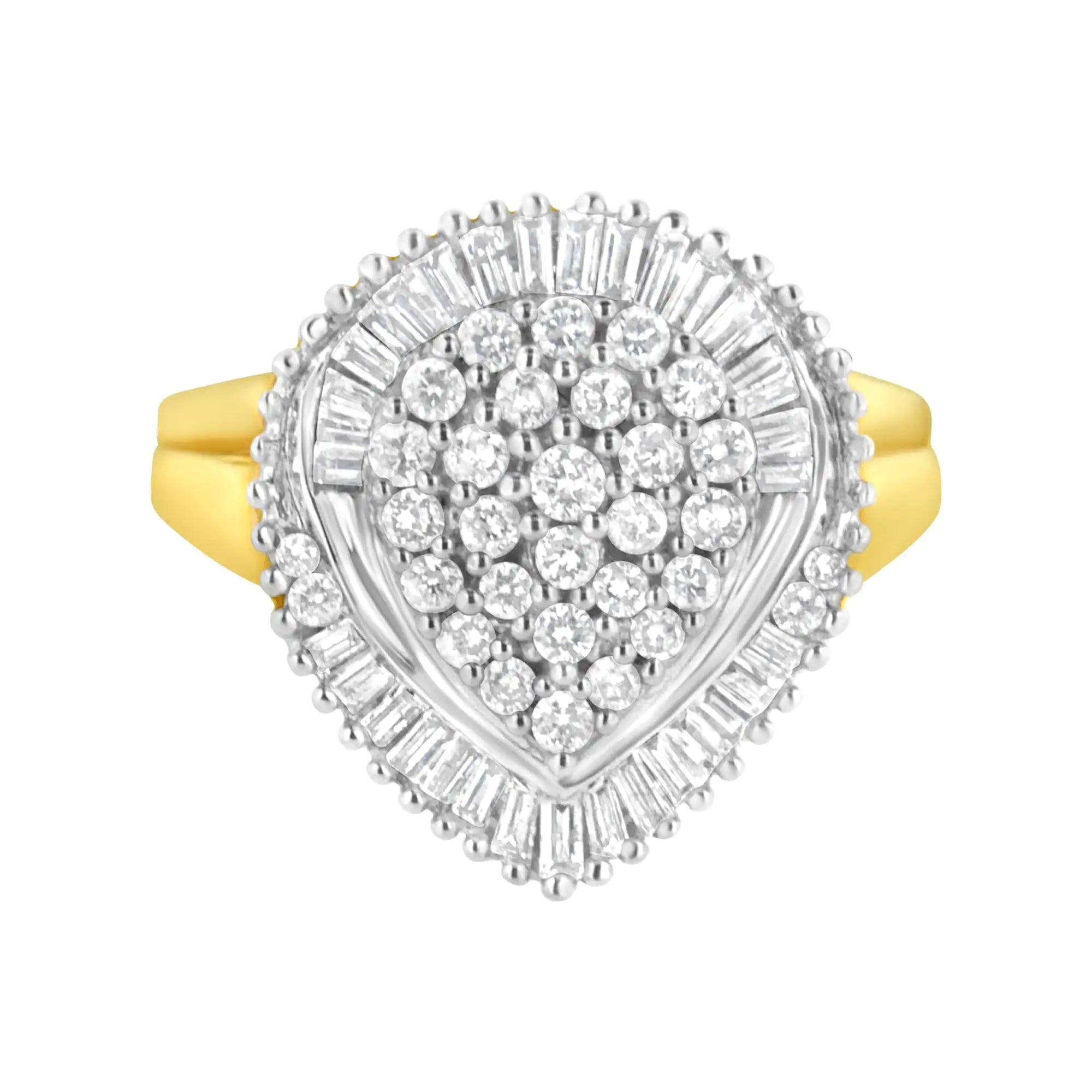 10K Yellow Gold 1.0 Cttw Round and Baguette Cut Diamond Oval Shaped Cluster Ring (I-J Color, I1-I2 Clarity)