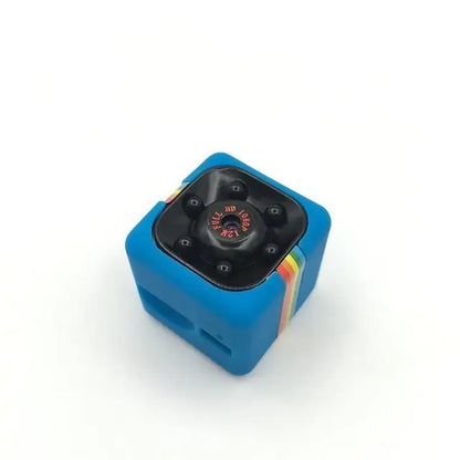 1 MINI CAMERA + WATERPROOF SHELL