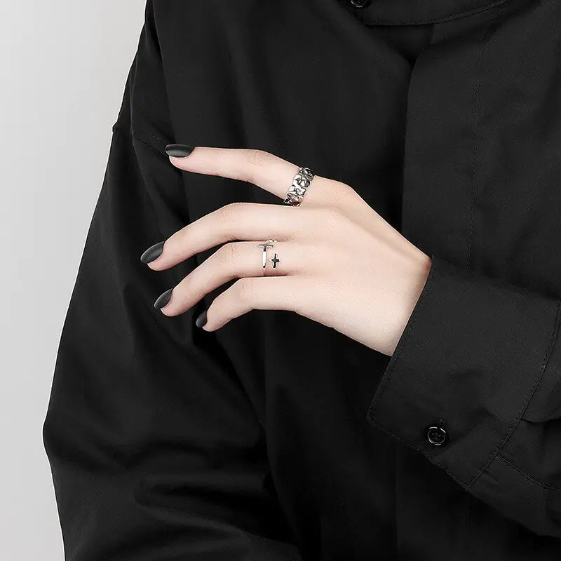 LIVVY Concave-Convex Irregular Surface Wide Ring