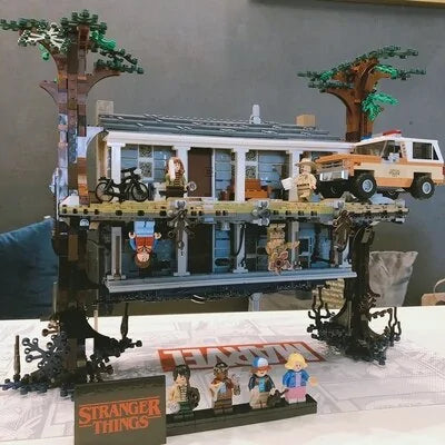 Stranger Things Upside Down Building Blocks Set