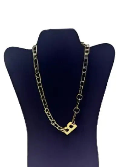 Lux Chain Pendant Necklace