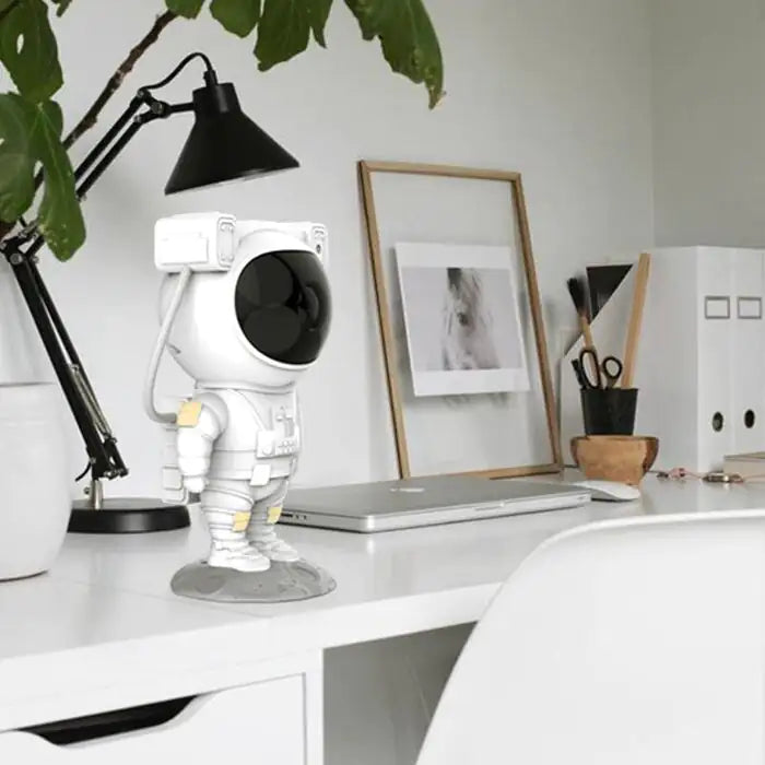 Astronaut Starry Projection Lamp