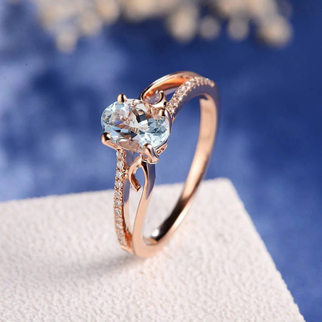 Alluring Aquamarine Ring