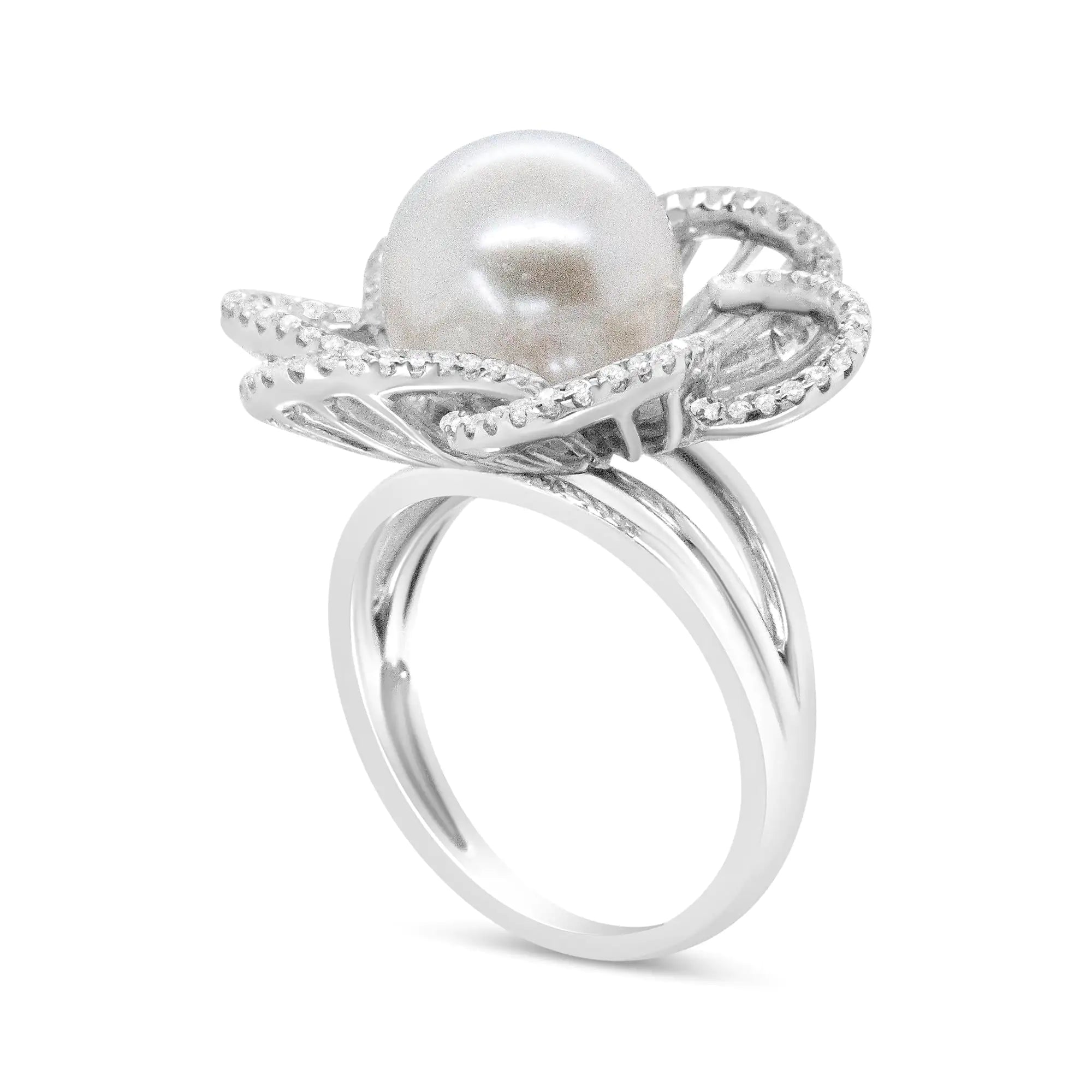 14K White Gold 11mm Round Pearl and 1/3 Cttw Round Diamond Openwork Flower Blossom Ring (H-I Color, VS1-VS2 Clarity)