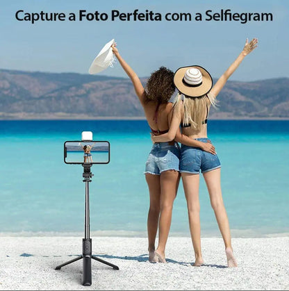 4 in1 Selfie Tripod With Integrated Light - Selfie 360