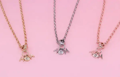 MOM CHARM NECKLACE SET