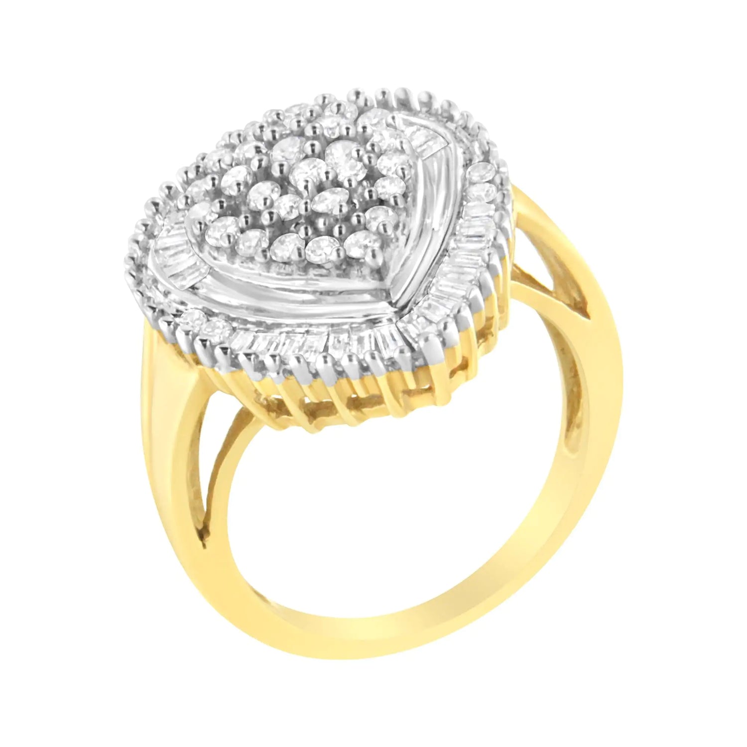 10K Yellow Gold 1.0 Cttw Round and Baguette Cut Diamond Oval Shaped Cluster Ring (I-J Color, I1-I2 Clarity)