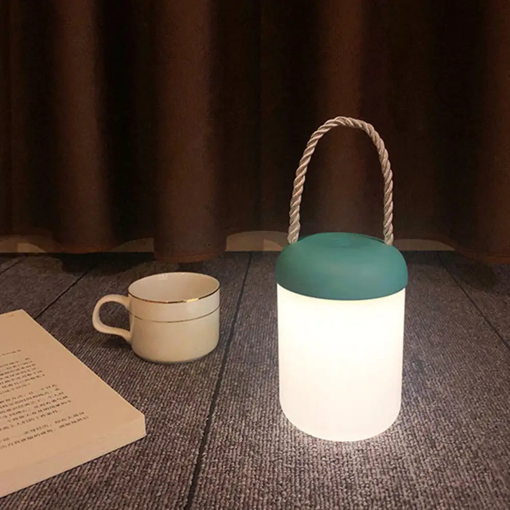 Lucy Rechargeable Table Lamp